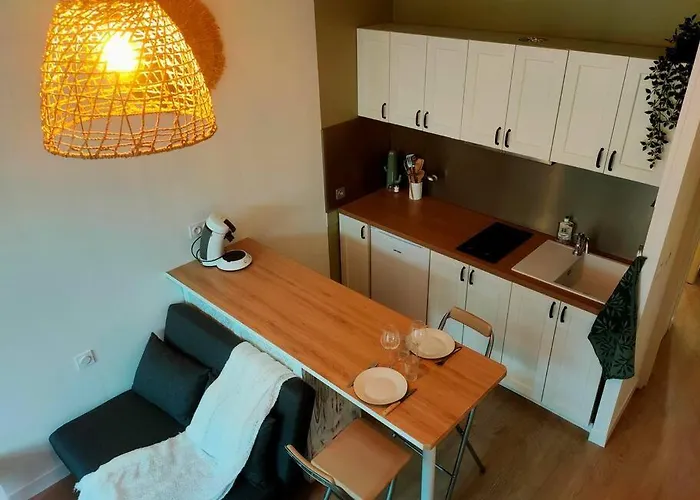 Agreable Du Coderc Avec Balneo Lejlighed *